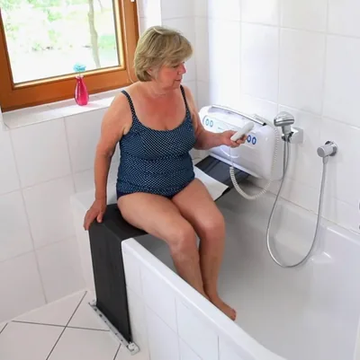 Badewannentuchlifter